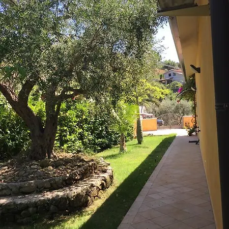 Albablu Apartment